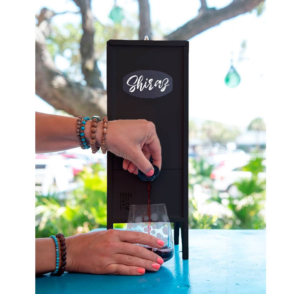 Black 3 Liter Wine Dispenser R7622