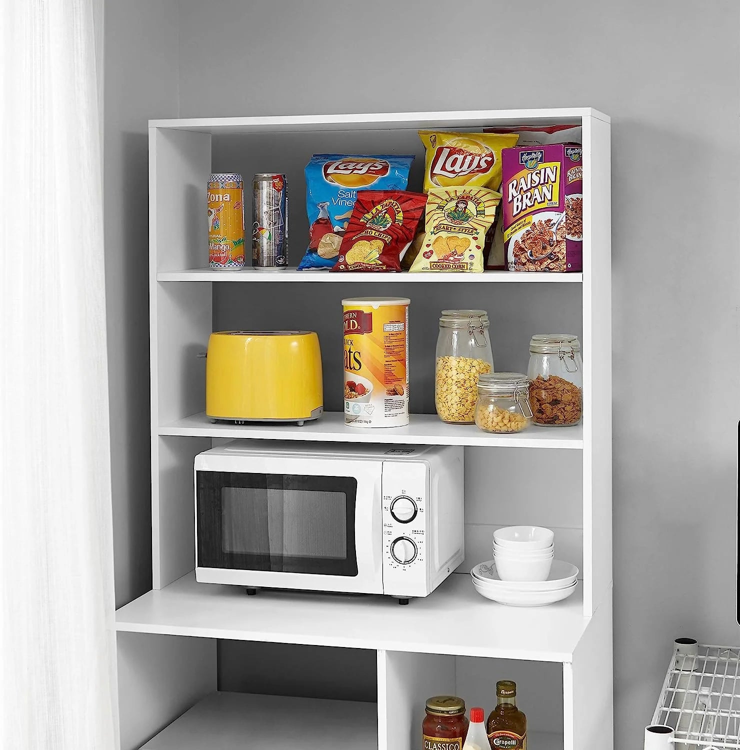 White Mini Fridge Dorm Station with Top E6109