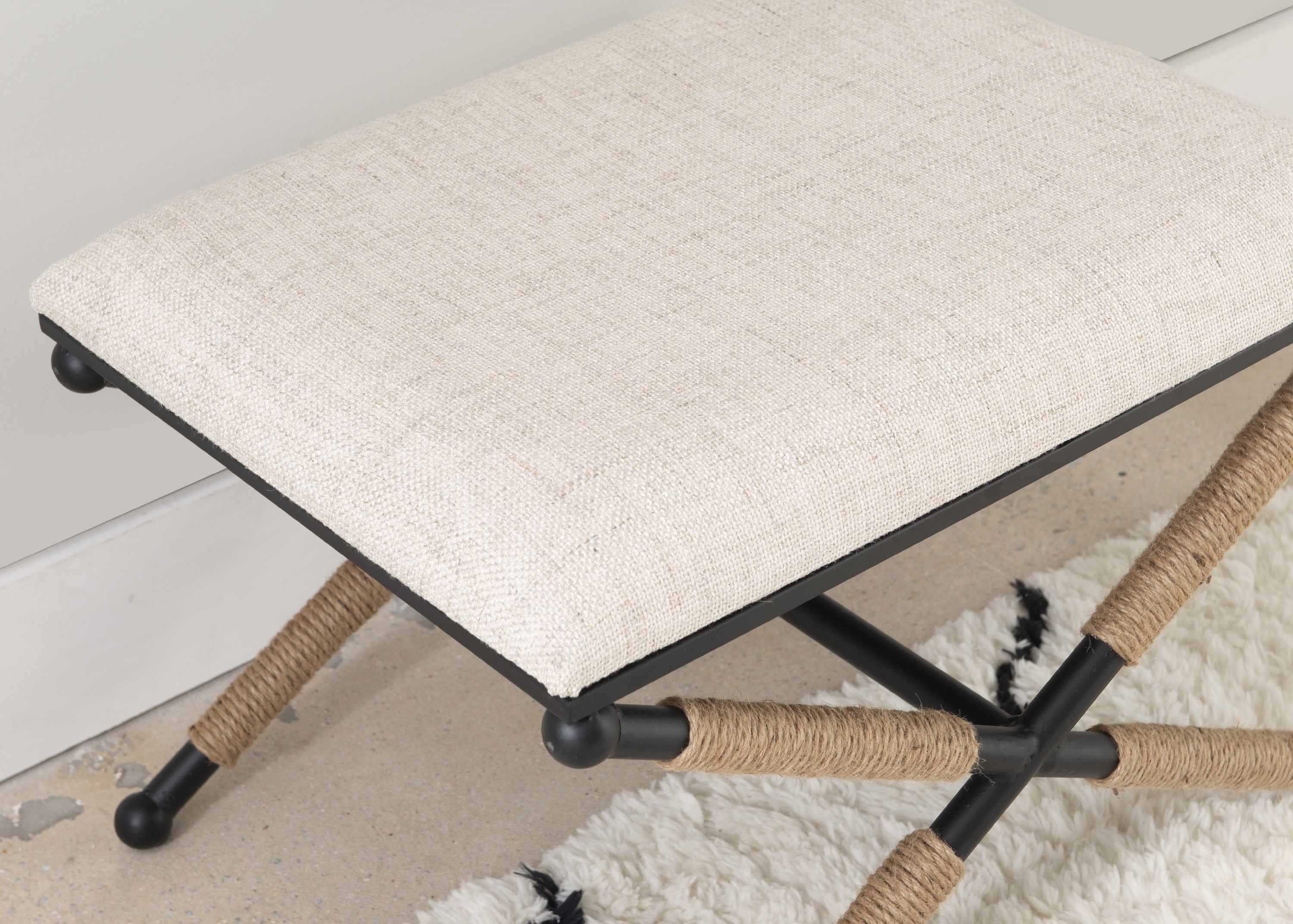 Accent Stool C29773