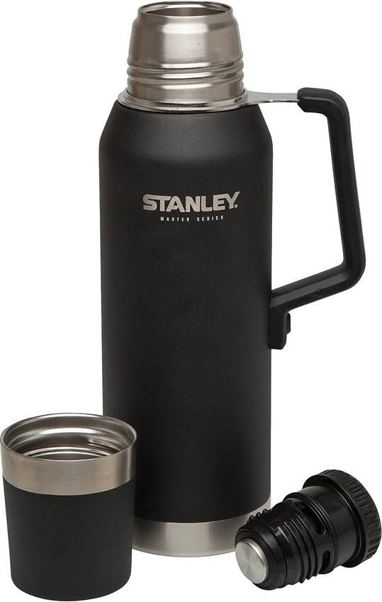 Foundry Black 1.4 qt Vacuum Bottle B135802