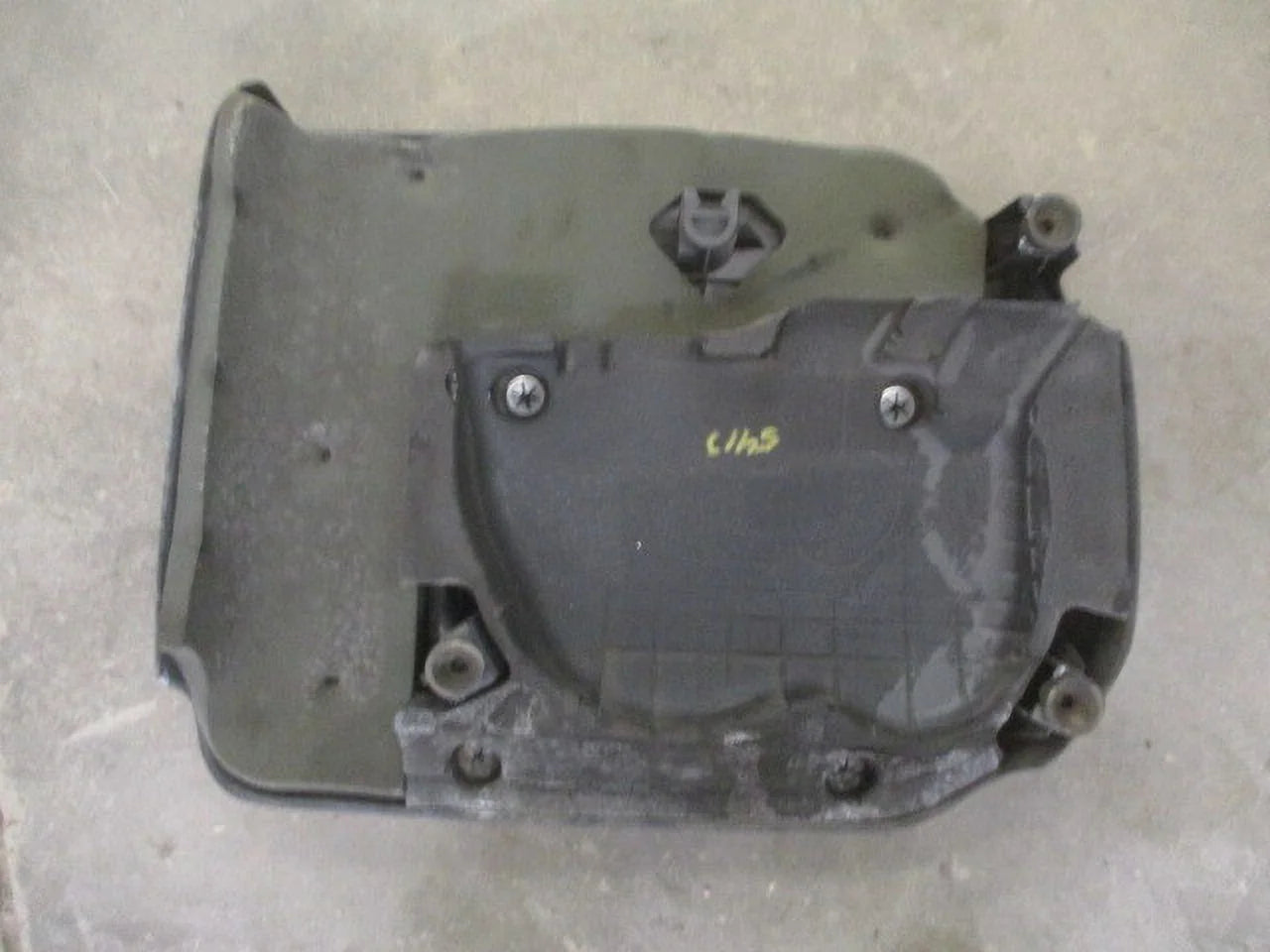 Pre-Owned Dodge Caravan Engine Cover 119K OEM N6012